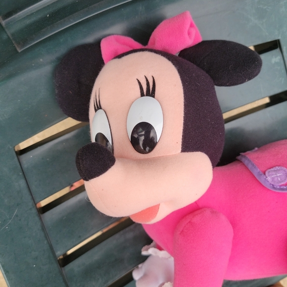 Mattel Disney 1995 Baby Touch N Crawl Crawling Electronic Minnie Mouse Toy Doll - Picture 7 of 7